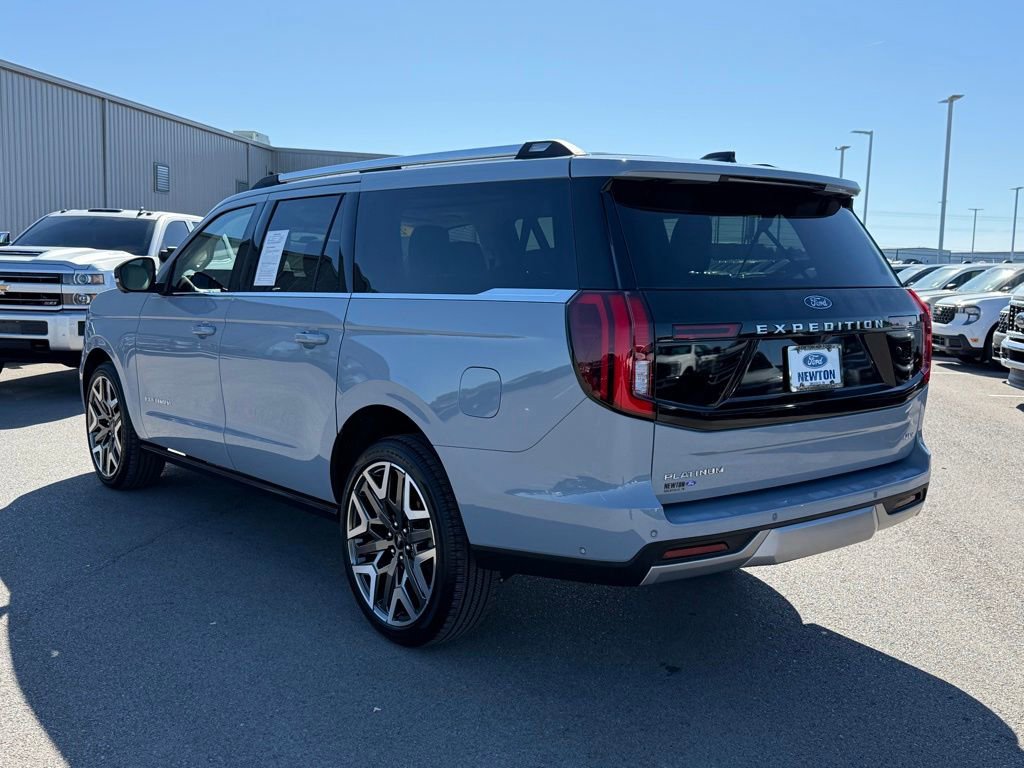 Used 2025 Ford Expedition Max Platinum w/ Platinum Ultimate Package AWD/4WD image 39