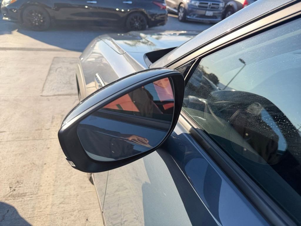 Used 2025 MAZDA CX-70 Plug-In Hybrid w/ Premium Plus image 33