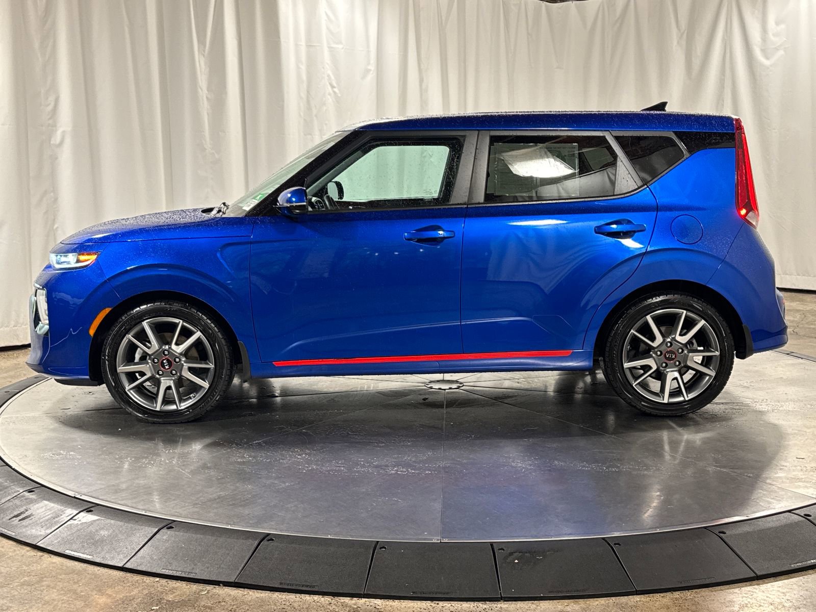 Used 2020 Kia Soul GT-Line Turbo FWD image 8