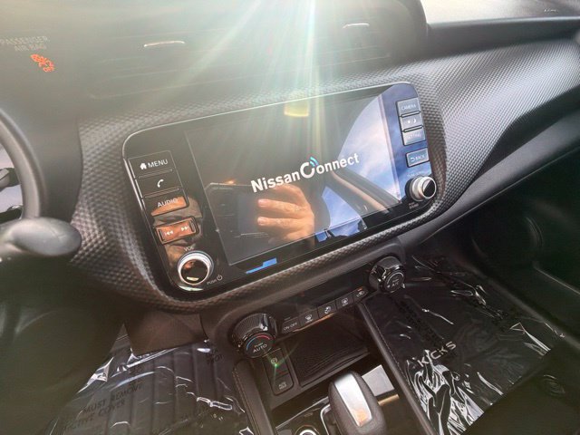 Used 2021 Nissan Kicks SV FWD image 23