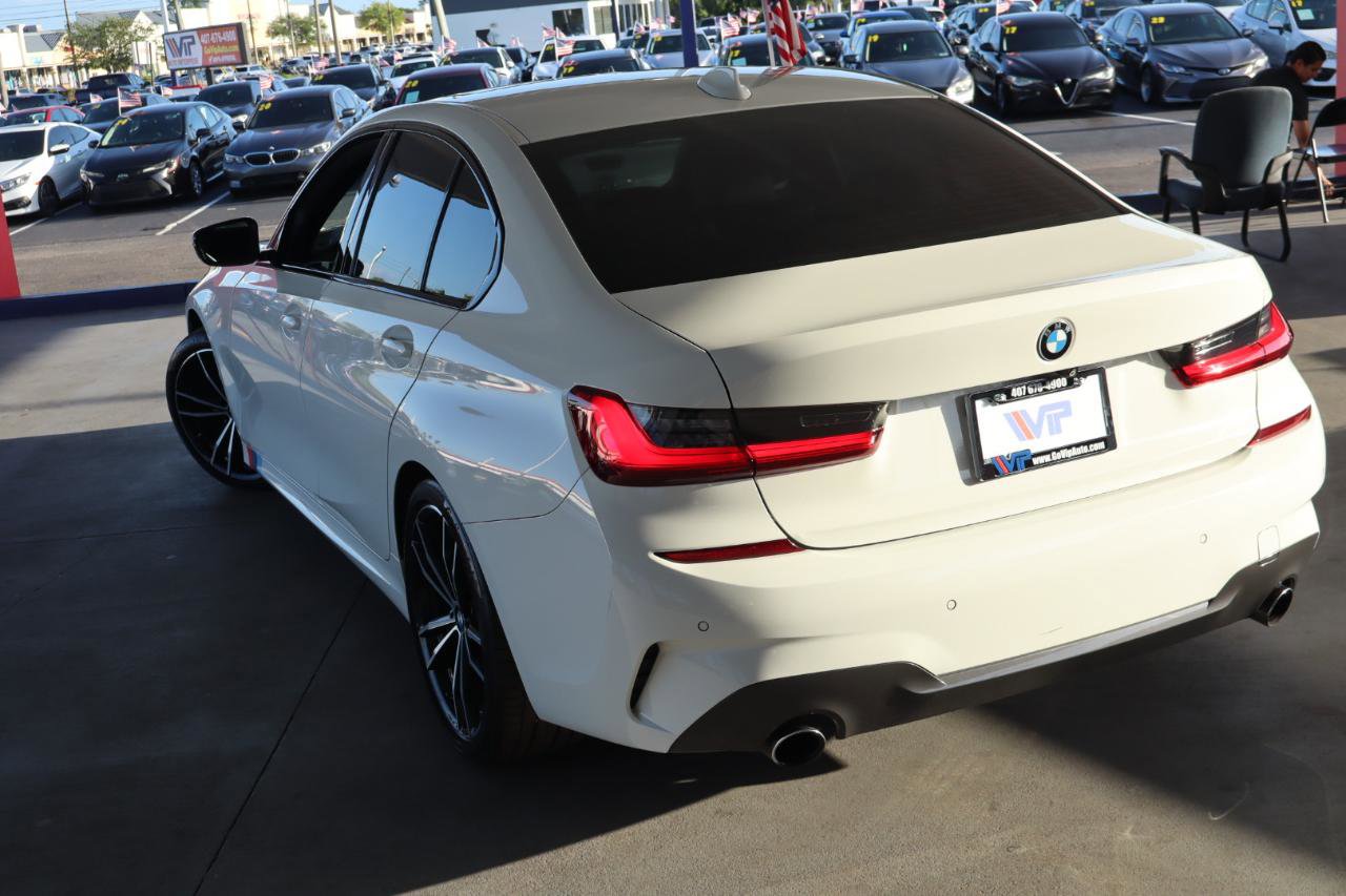 Used 2019 BMW 330i Sedan w/ M Sport Package RWD image 7
