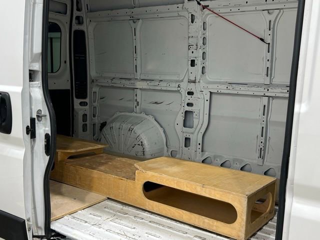 Used 2023 RAM ProMaster 2500 w/ Black Appearance Package image 16