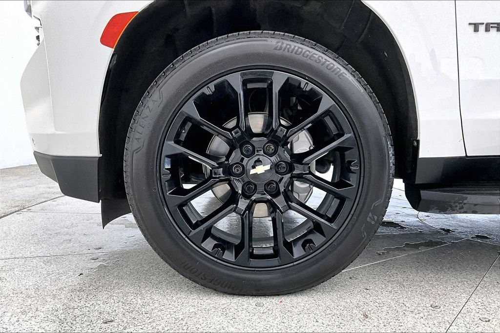 Used 2022 Chevrolet Tahoe LT w/ Luxury Package AWD/4WD image 8