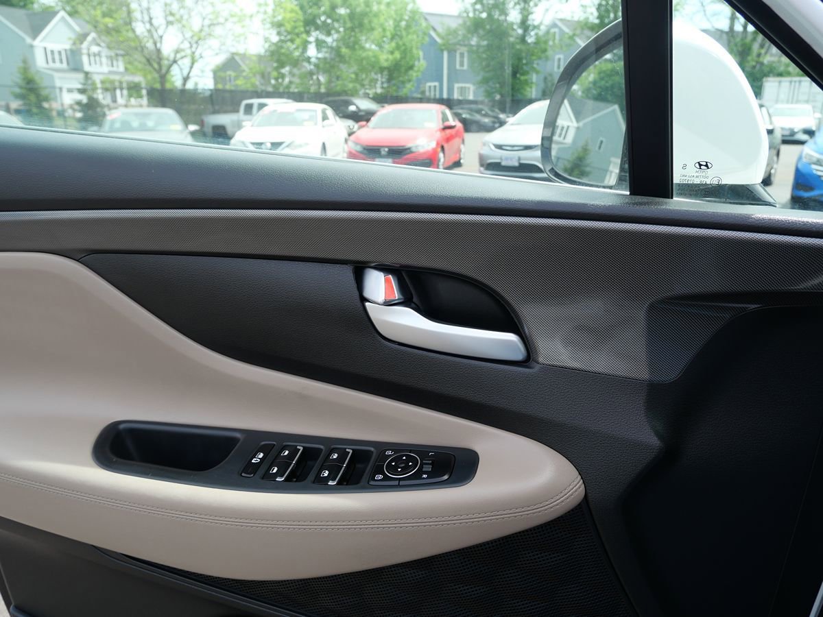 Used 2022 Hyundai Santa Fe SEL AWD/4WD image 15