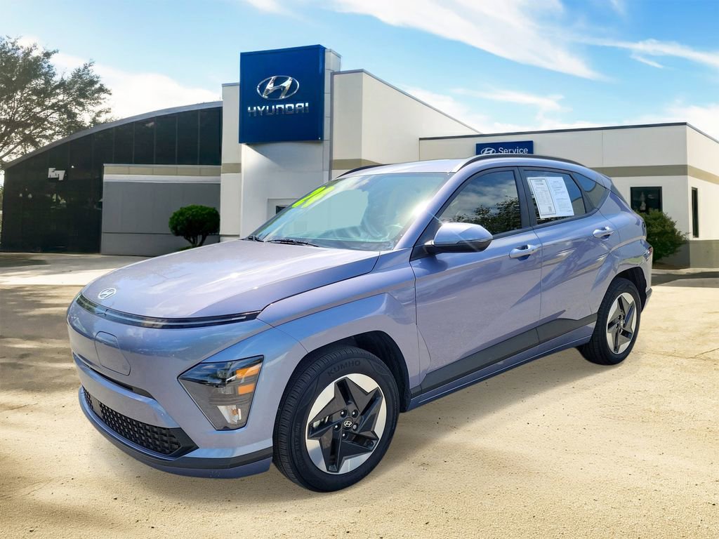 Certified 2024 Hyundai Kona SEL FWD image 2
