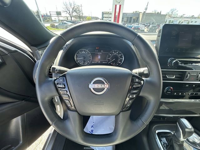 Used 2023 Nissan Armada SL w/ Midnight Edition Package image 18