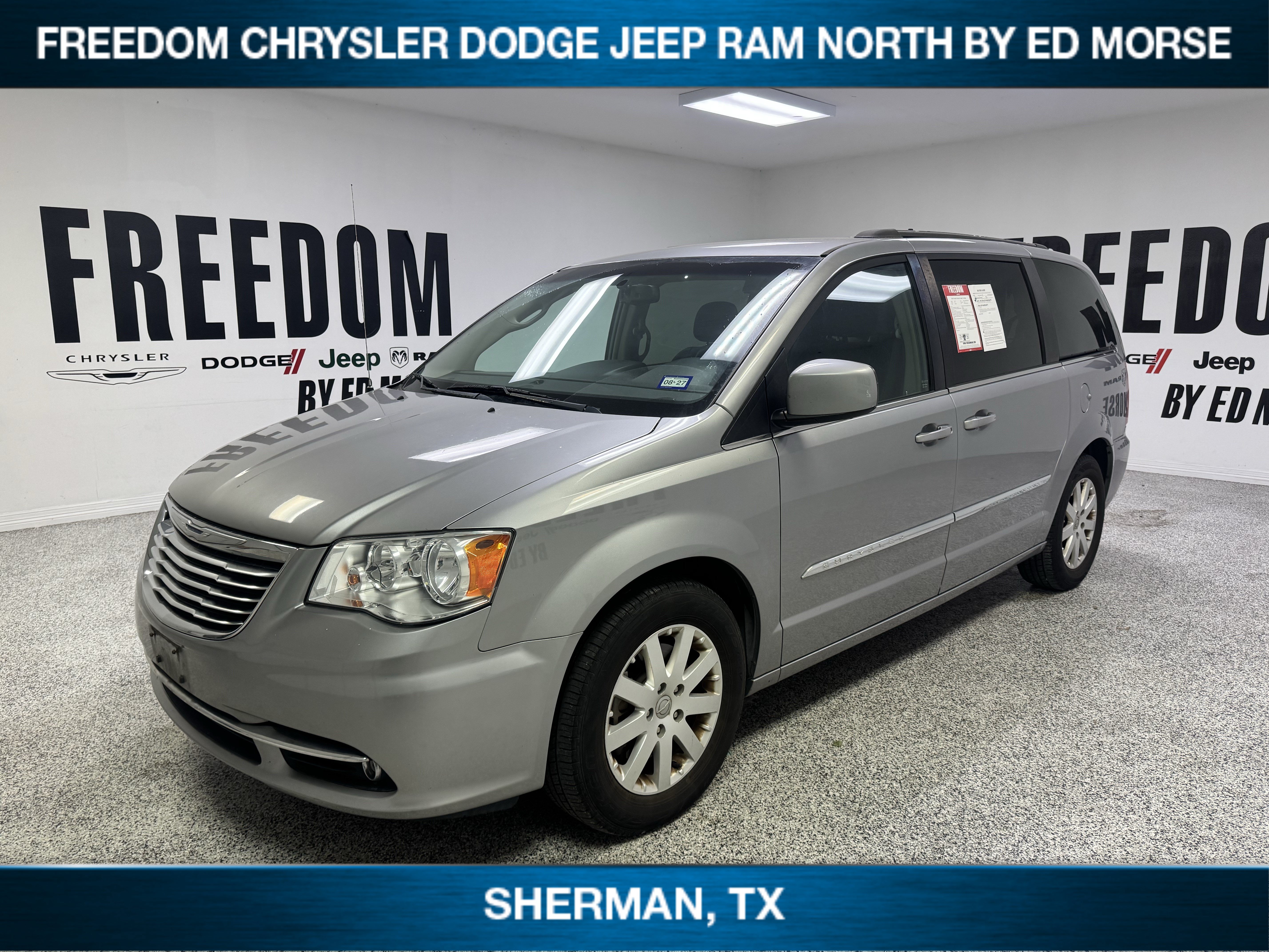 Used 2015 Chrysler Town & Country Touring