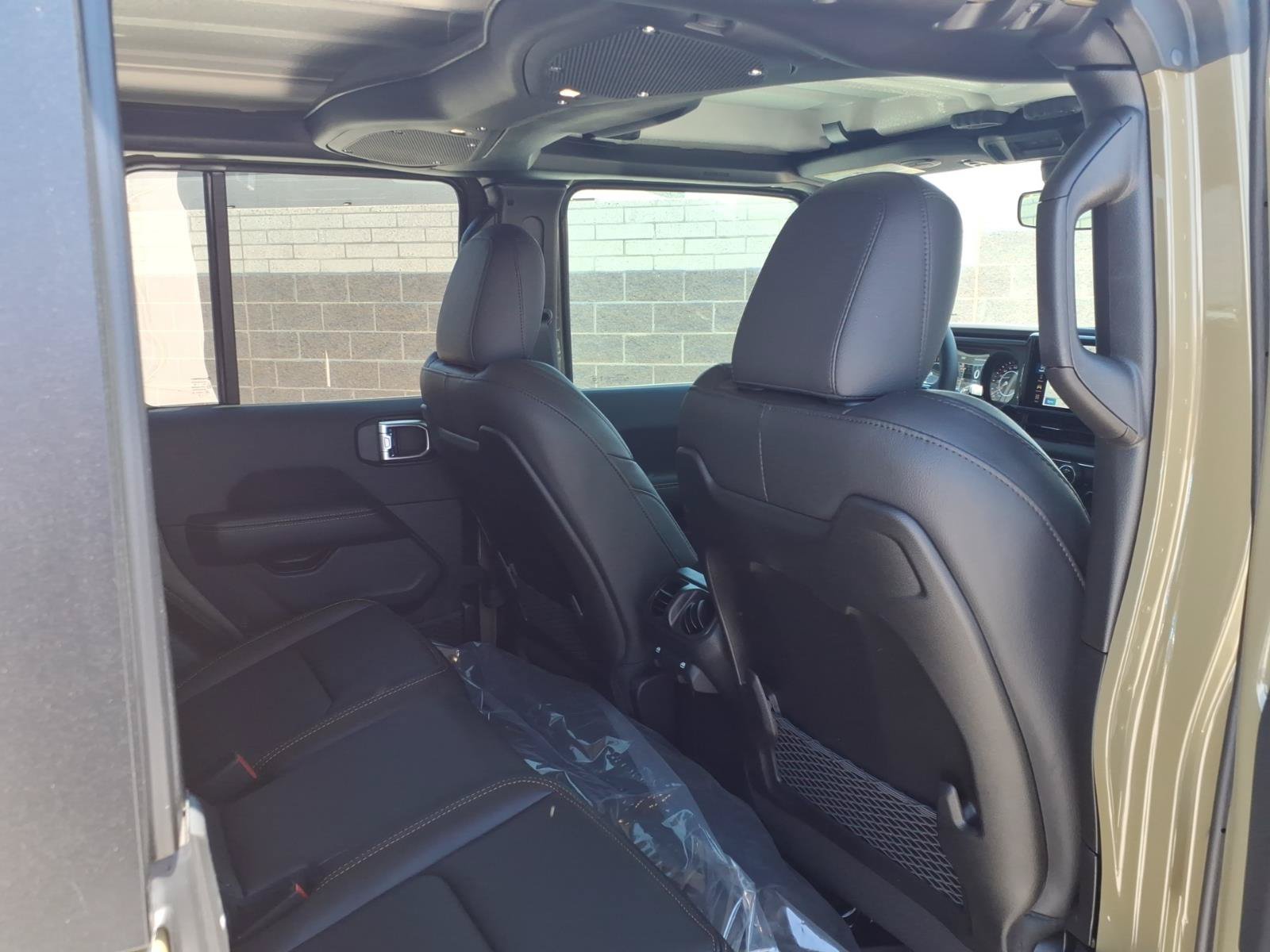 New 2026 Jeep Gladiator Willys AWD/4WD image 8