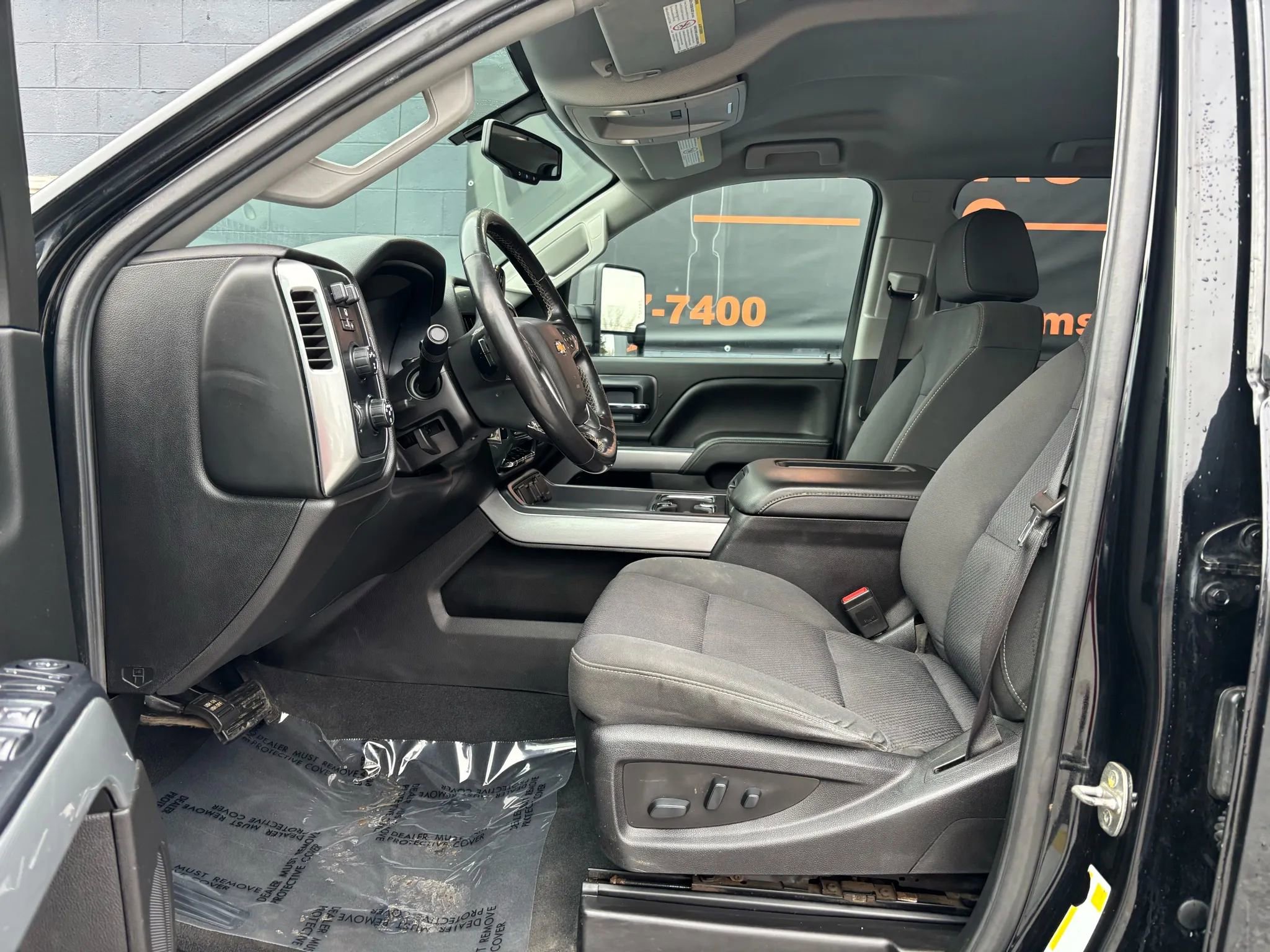 Used 2019 Chevrolet Silverado 2500 LT image 18