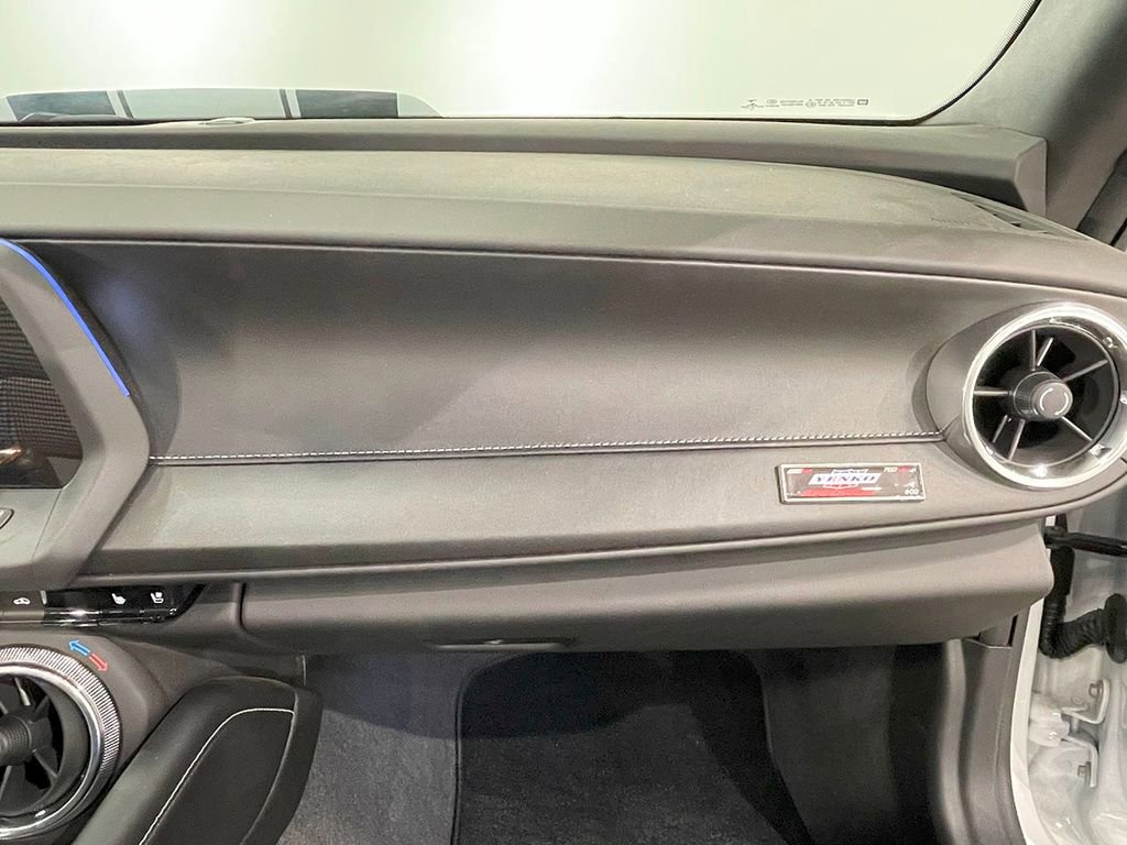 Used 2018 Chevrolet Camaro SS RWD image 63