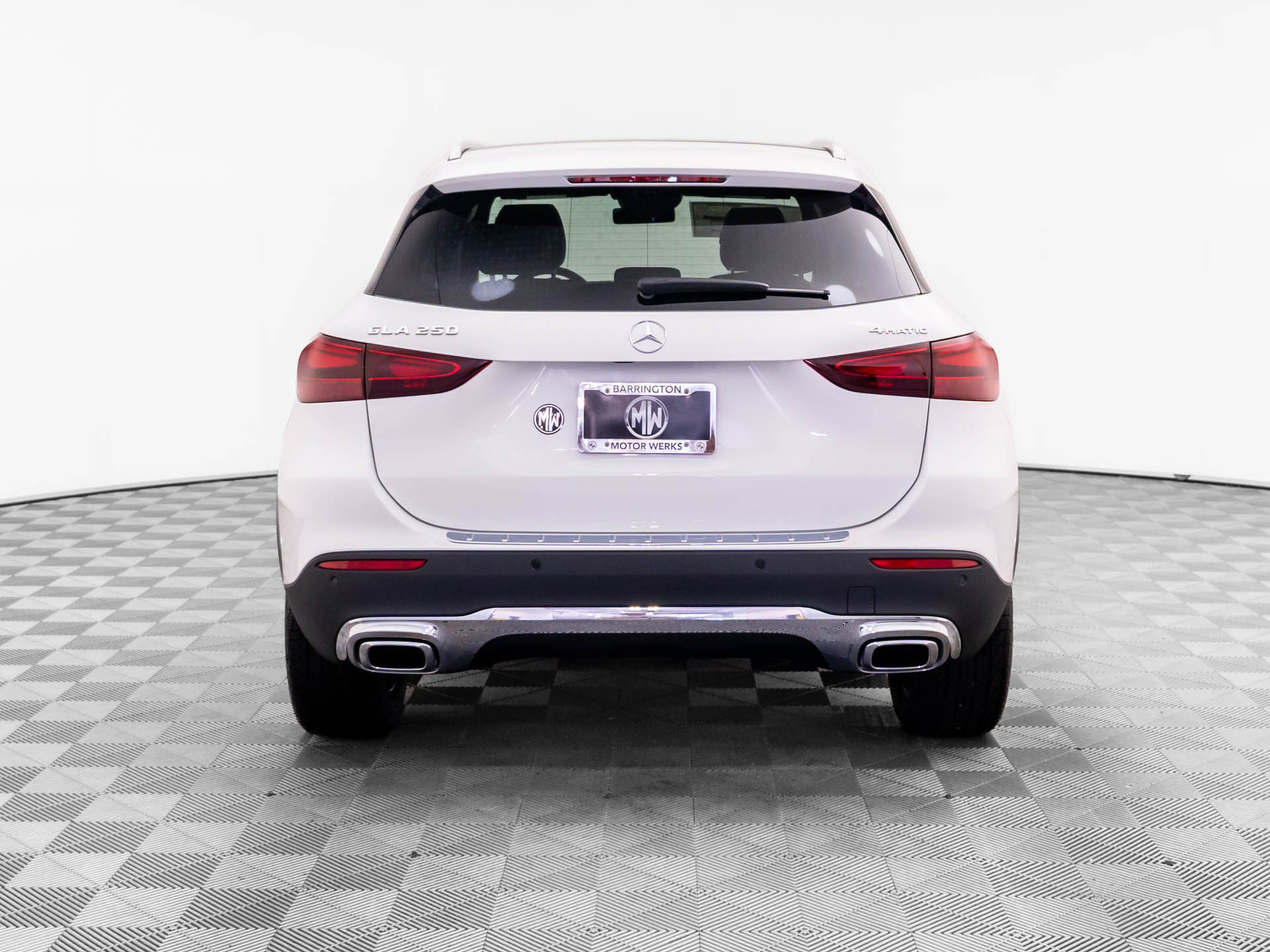 New 2026 Mercedes-Benz GLA 250 4MATIC image 4