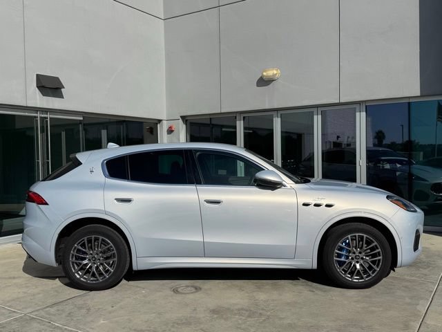 Certified 2023 Maserati Grecale Modena AWD/4WD image 9