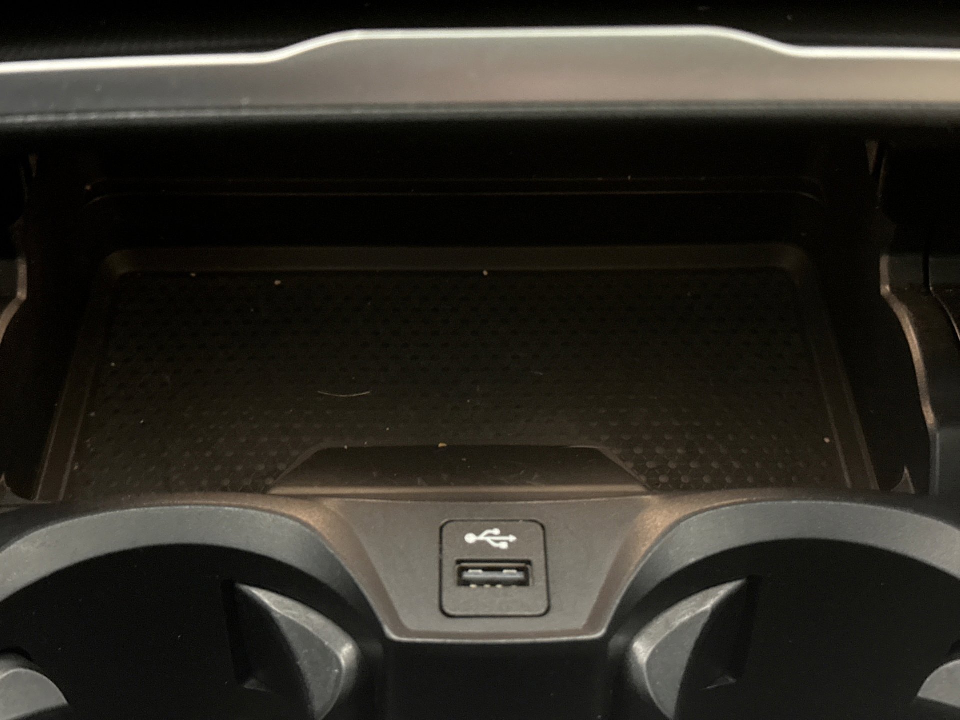 Used 2021 BMW 330i xDrive 330XI AWD w/ Convenience Package image 17