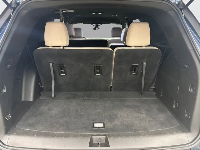 Used 2022 Chevrolet Traverse LS image 12