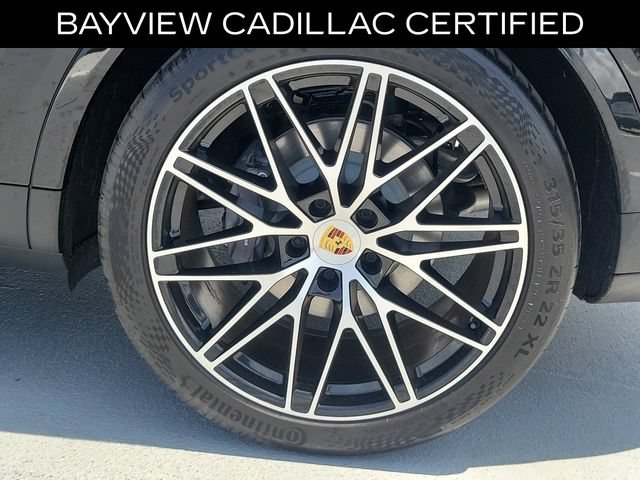 Used 2024 Porsche Cayenne Coupe AWD/4WD image 15