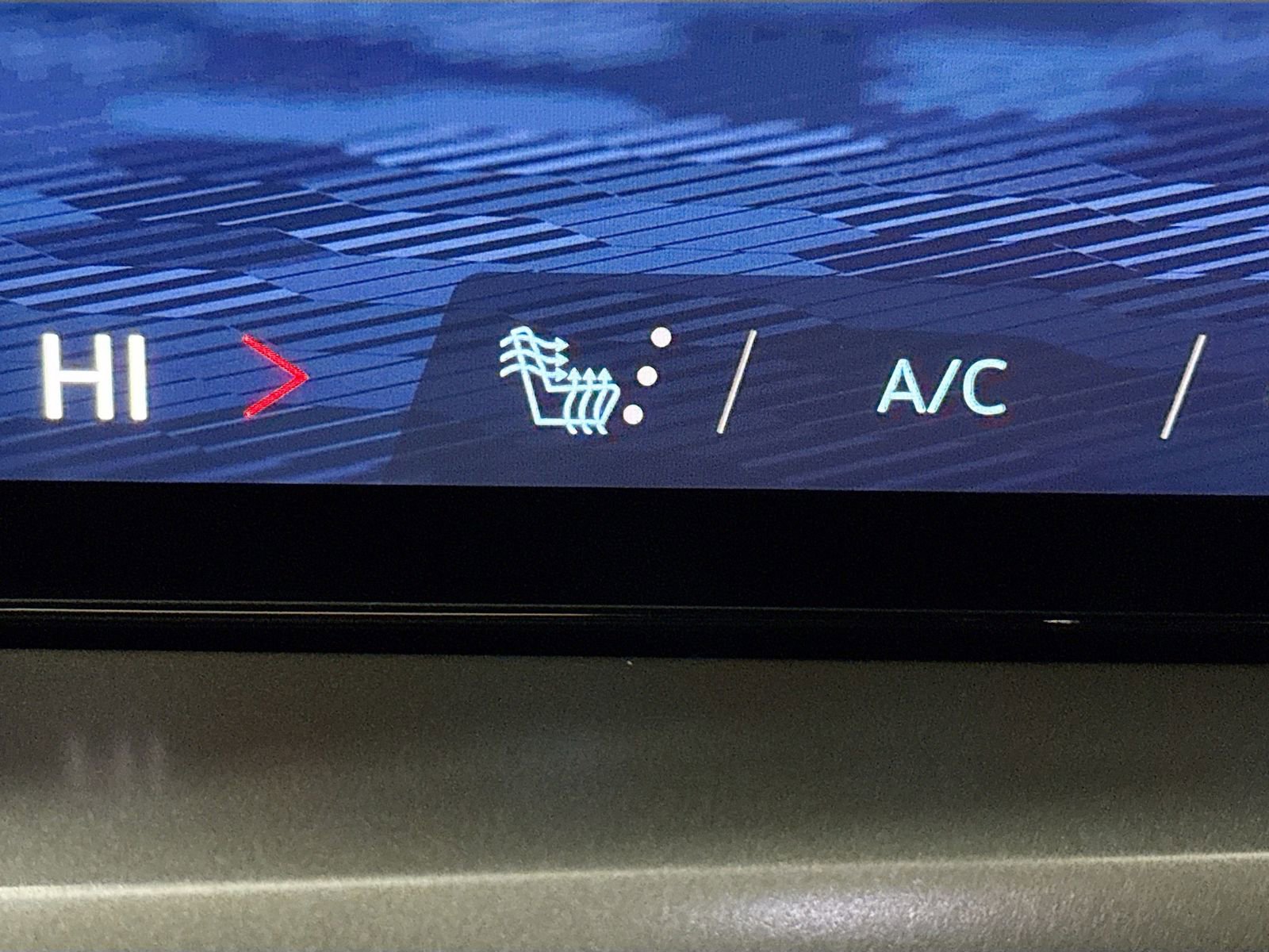 New 2026 Chevrolet Traverse LT w/ Driver Confidence Package image 23