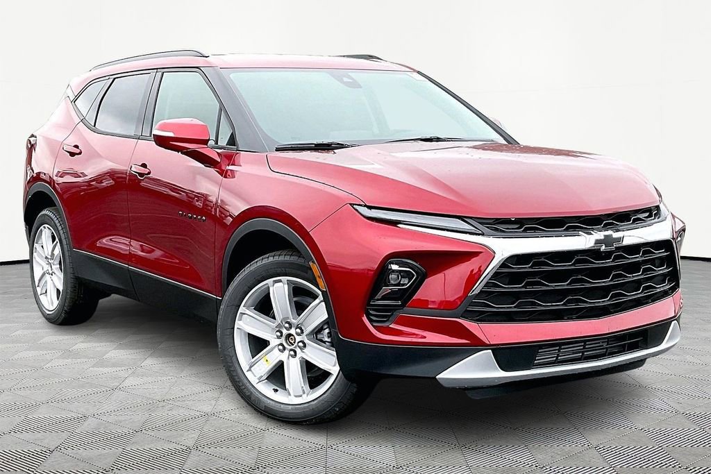 New 2026 Chevrolet Blazer LT w/ Sound & Technology Package FWD image 2