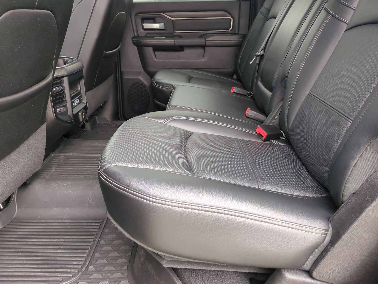 Used 2024 RAM 2500 Rebel w/ Towing Technology Group image 25