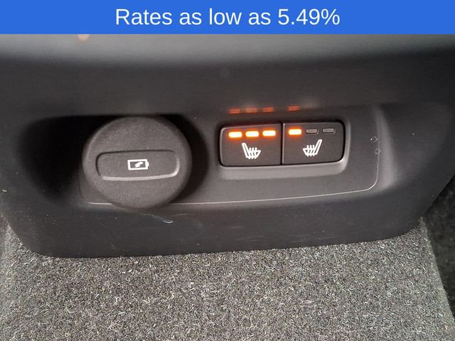 Certified 2023 Volvo XC40 B5 Plus w/ Driver Assist Package image 13