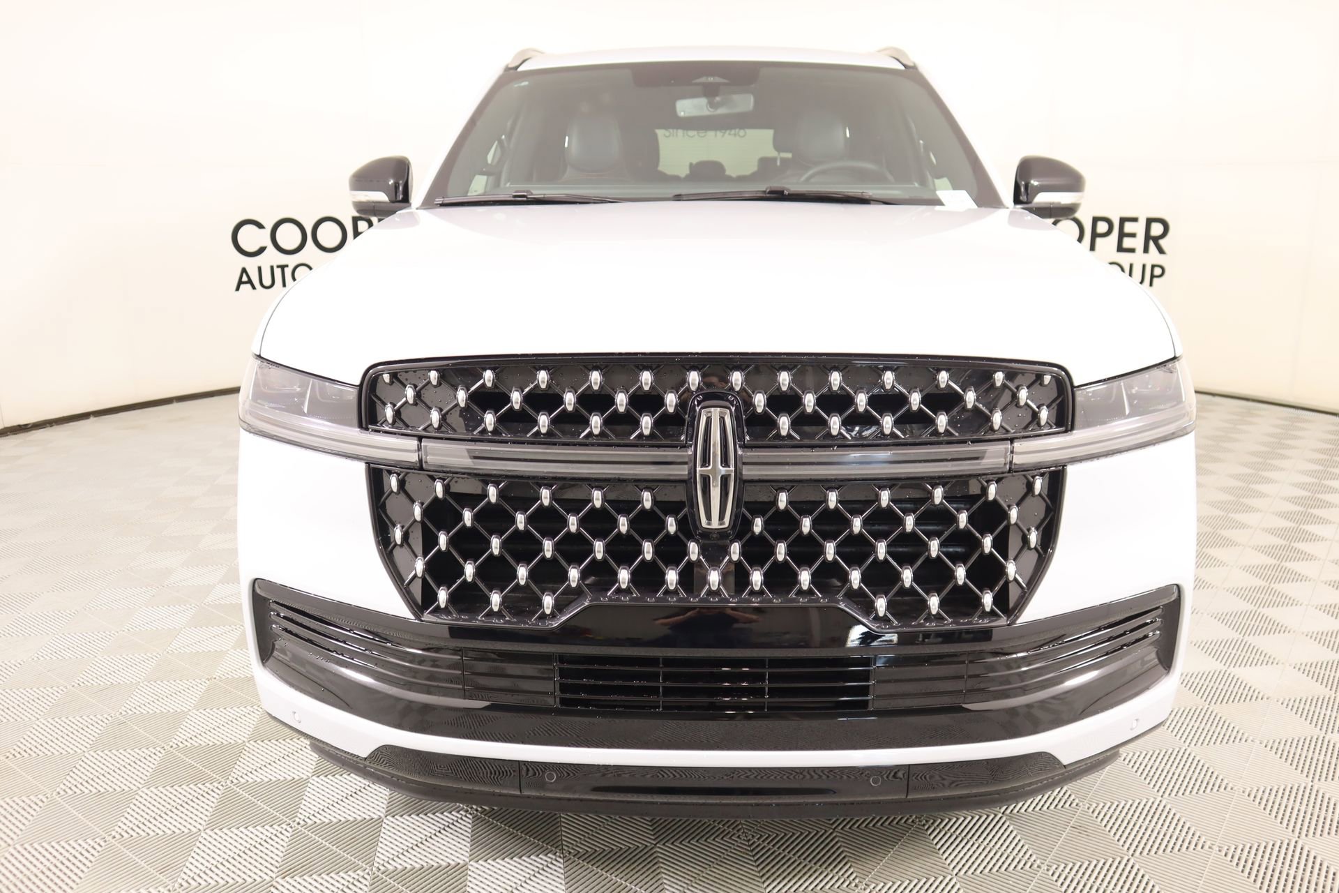 New 2026 Lincoln Navigator L Black Label AWD/4WD image 8