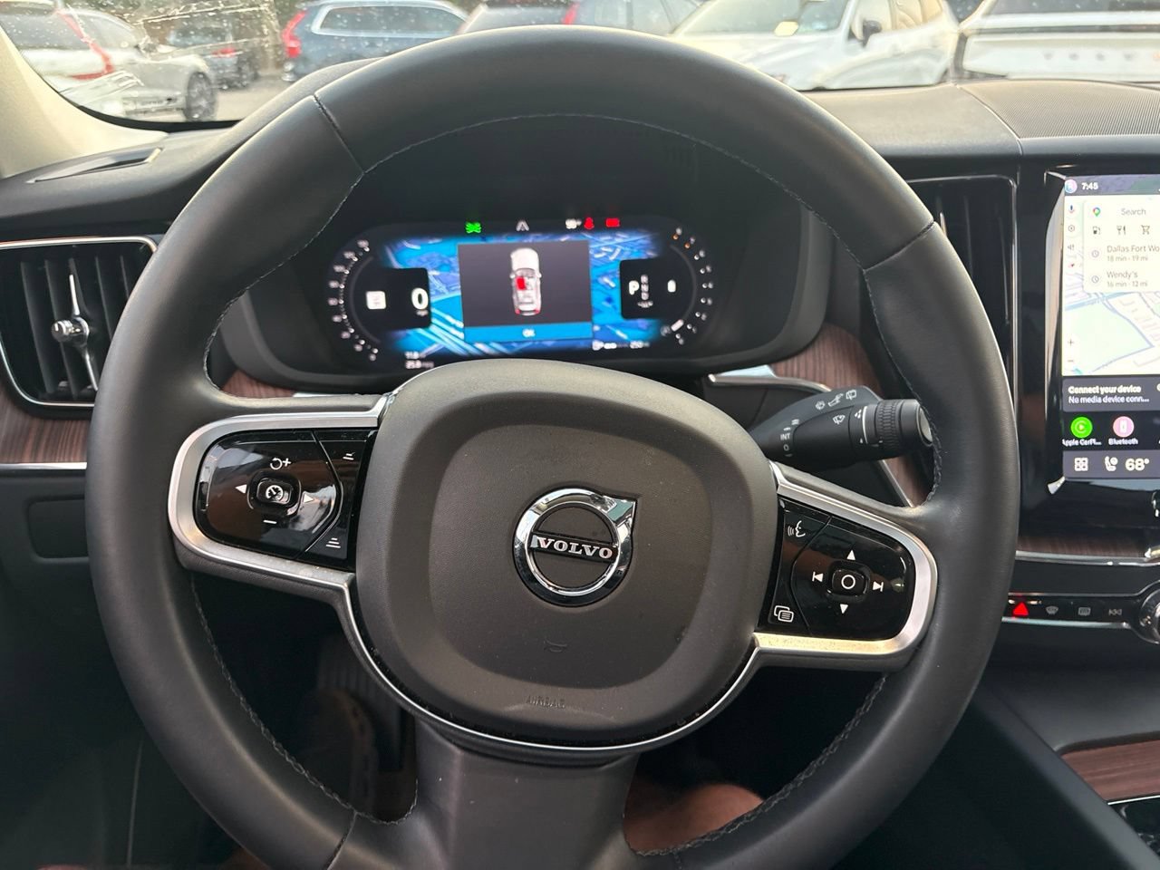 Certified 2023 Volvo XC60 B5 Plus w/ Climate Package AWD/4WD image 27