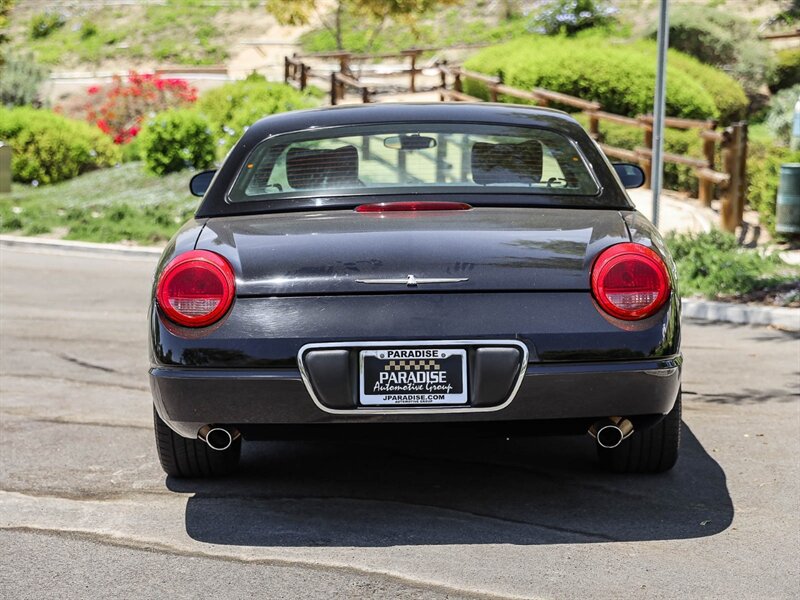 Used 2002 Ford Thunderbird RWD image 4