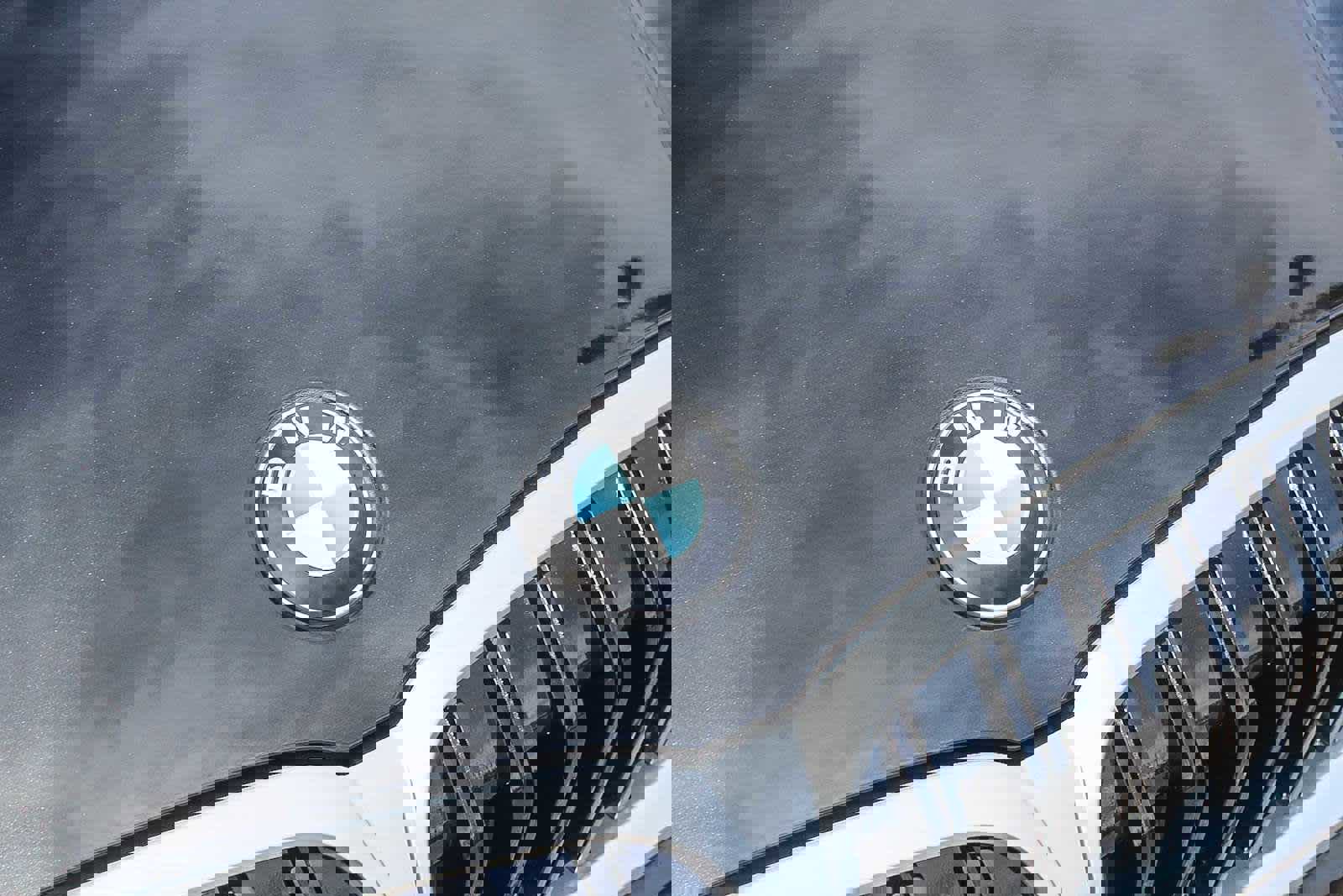 Used 2024 BMW 330i xDrive Sedan w/ Premium Package AWD/4WD image 10