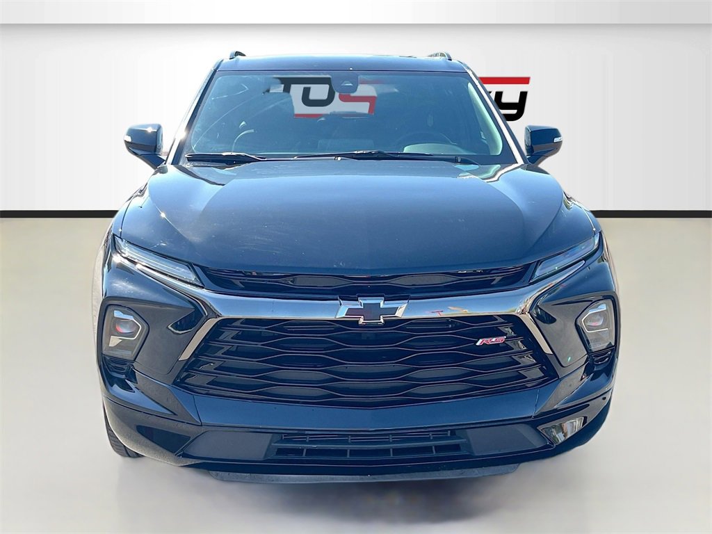 Used 2023 Chevrolet Blazer RS w/ Enhanced Convenience Package image 2