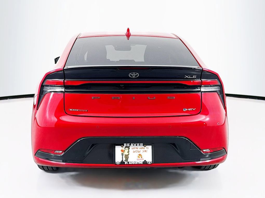 Used 2023 Toyota Prius XLE image 8