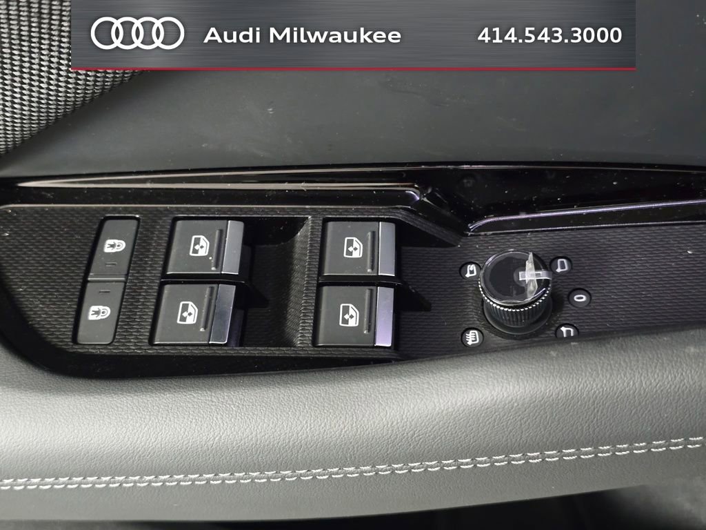 New 2026 Audi Q3 quattro 2.0T AWD/4WD image 14