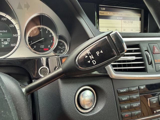 Used 2010 Mercedes-Benz E 350 4MATIC Sedan image 36