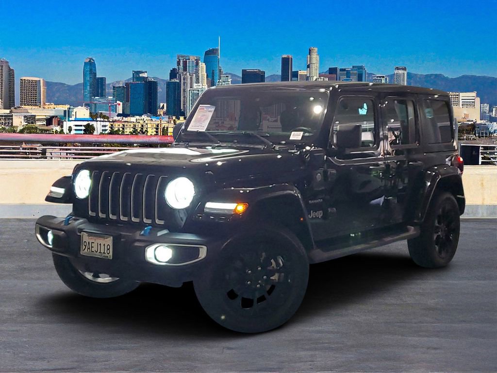 Used 2022 Jeep Wrangler Unlimited Sahara w/ Cold Weather Group image 2