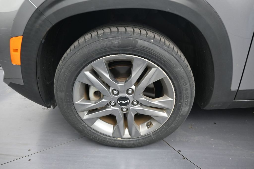 Used 2022 Kia Seltos LX AWD/4WD image 9