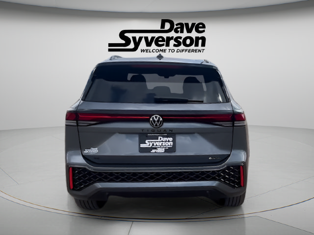 New 2026 Volkswagen Tiguan SE R-Line AWD/4WD image 4