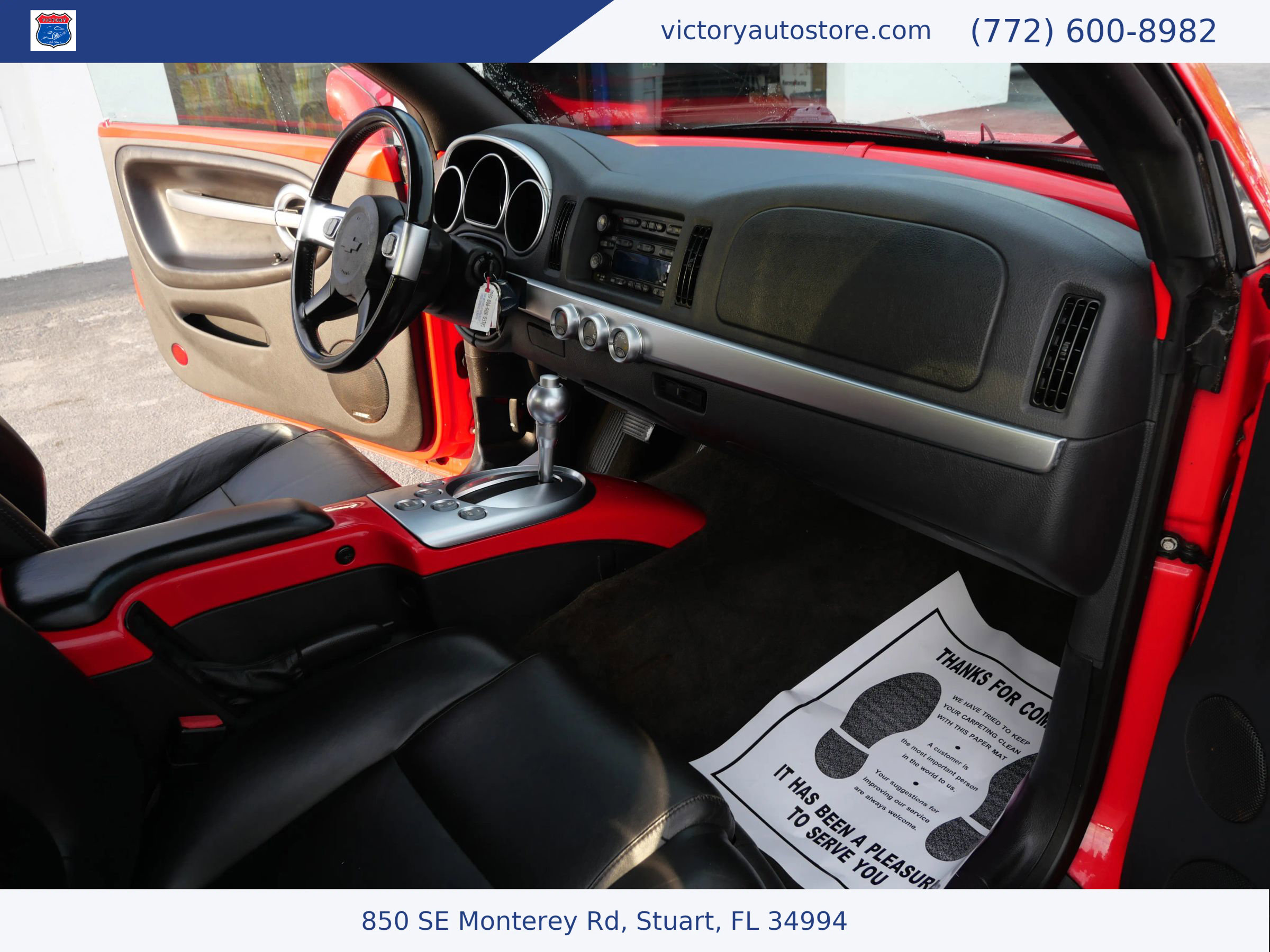 Used 2003 Chevrolet SSR w/ Preferred Equipment Group image 28