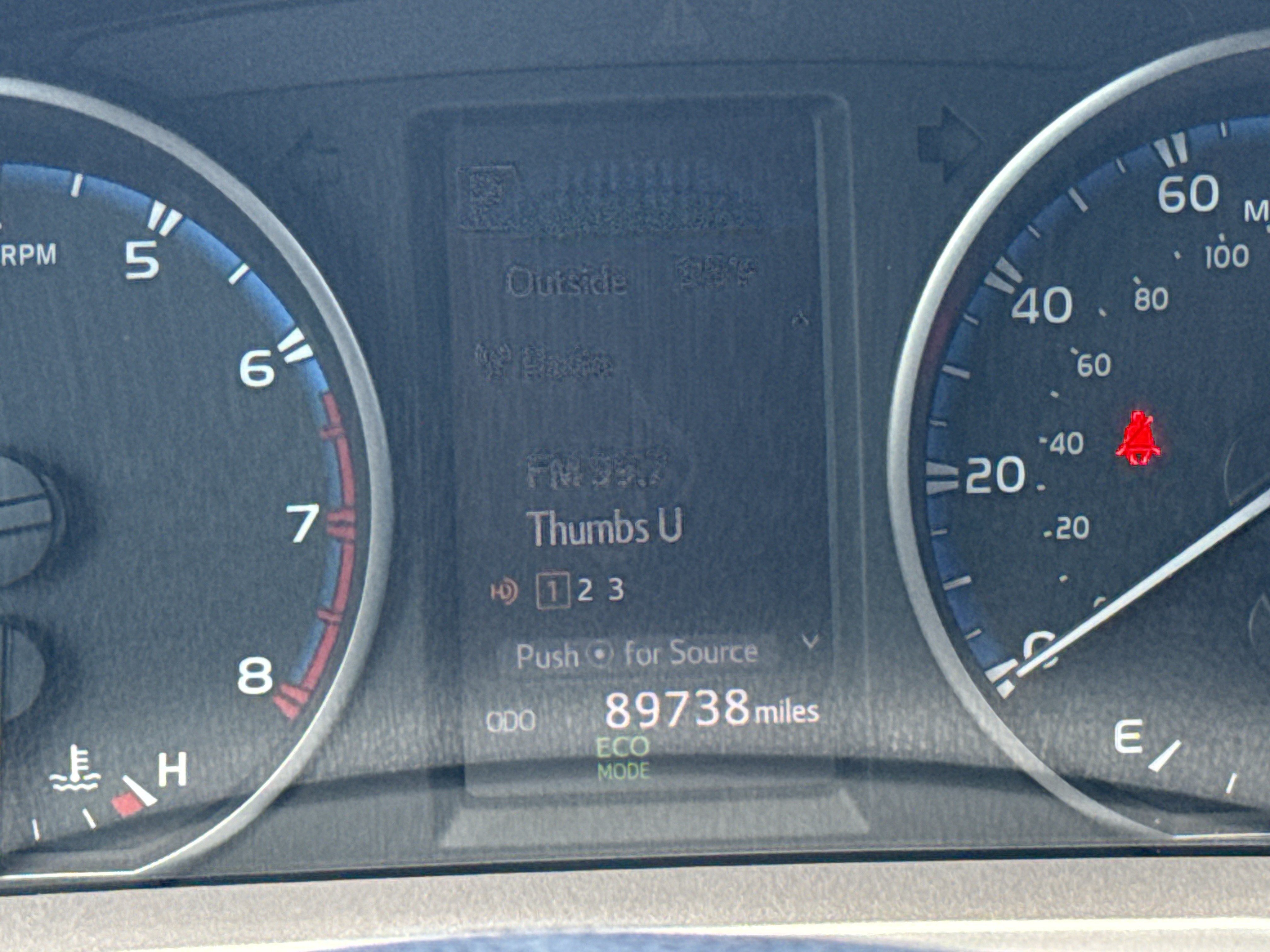 Used 2017 Toyota RAV4 XLE FWD image 21