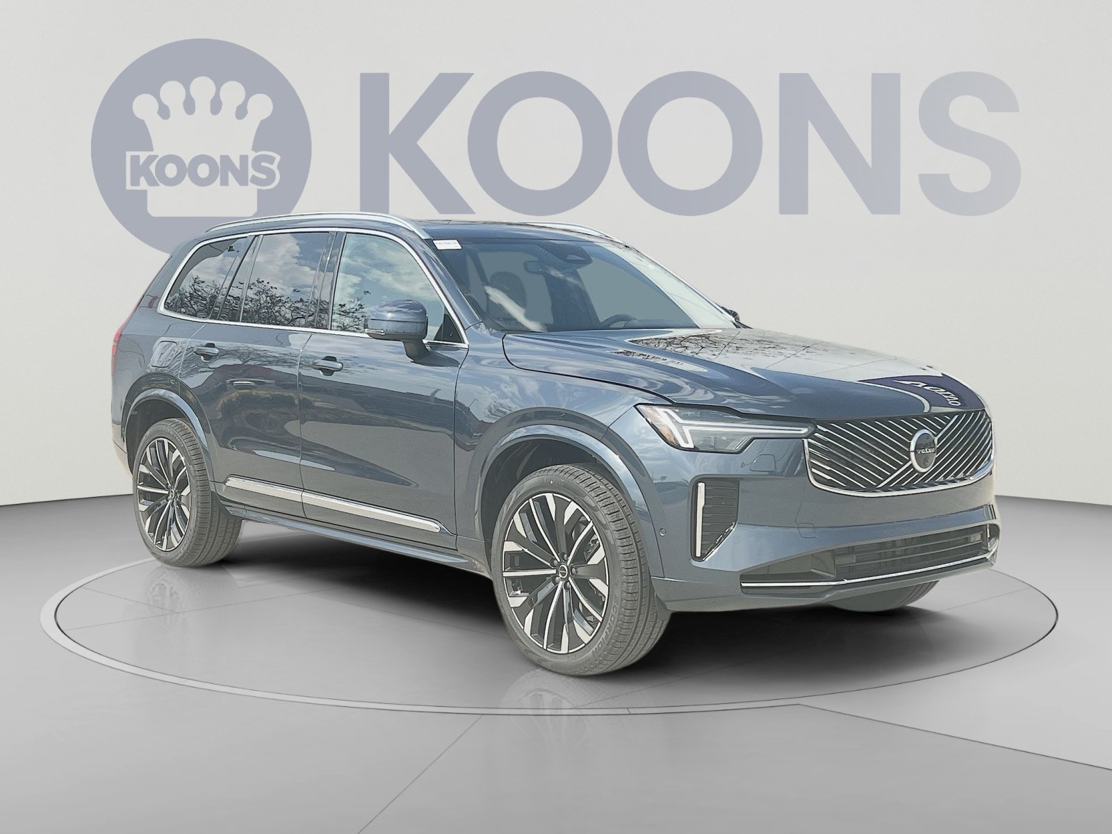New 2026 Volvo XC90 B6 Plus w/ Protection Package Premier AWD/4WD image 18