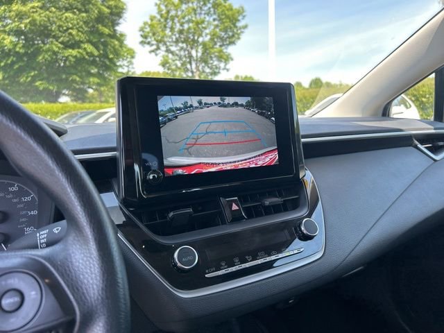 Used 2024 Toyota Corolla LE FWD image 24