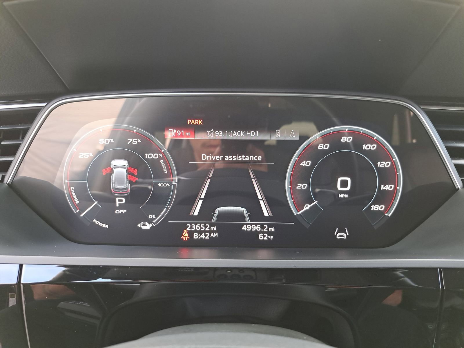 Certified 2023 Audi e-tron Premium Plus w/ Premium Plus Package AWD/4WD image 19