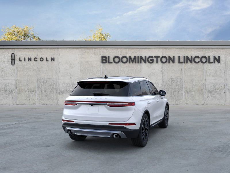 New 2024 Lincoln Corsair Reserve w/ Equipment Group 202A image 8