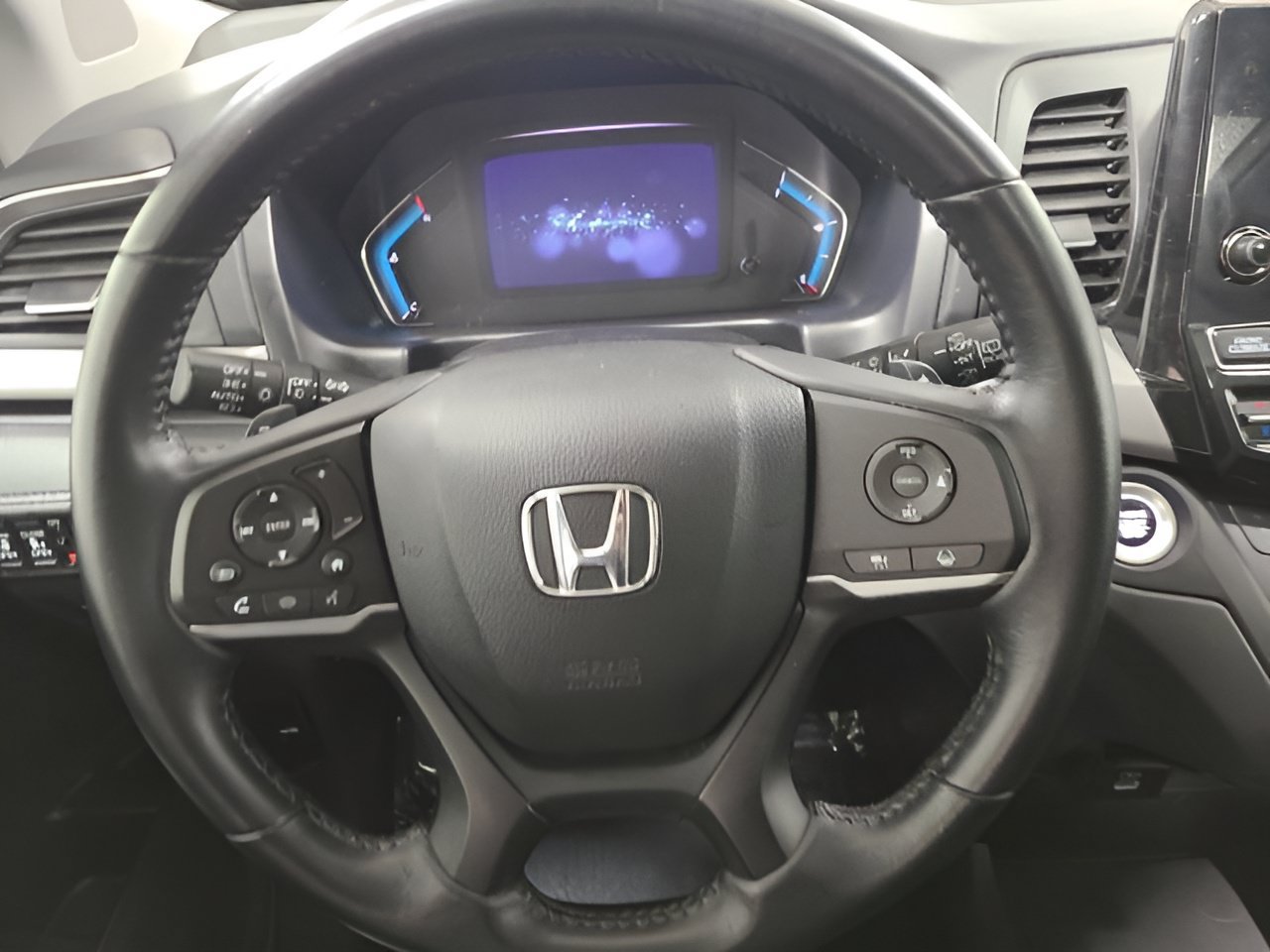 Certified 2024 Honda Odyssey EX-L image 25