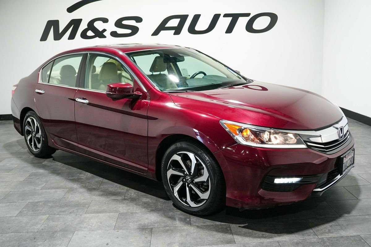 Used 2017 Honda Accord EX-L image 7