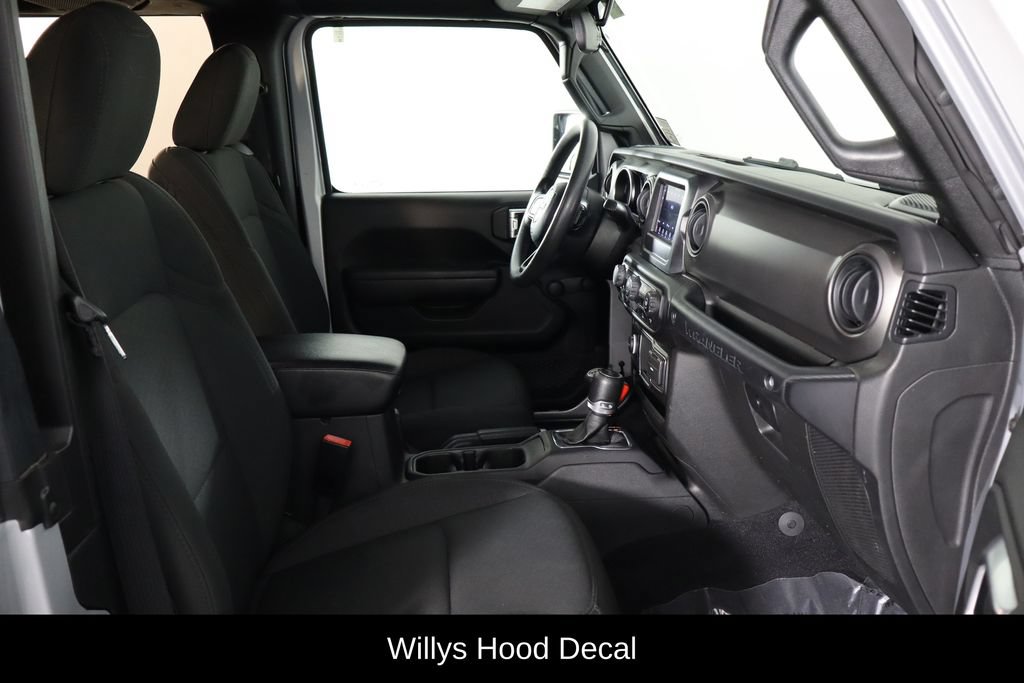 Used 2022 Jeep Wrangler Sport AWD/4WD image 18
