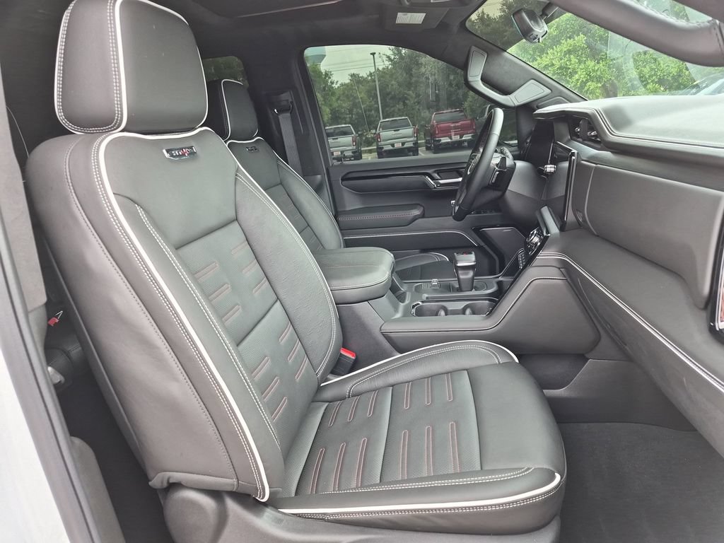 Used 2026 GMC Sierra 1500 AT4X AWD/4WD image 42