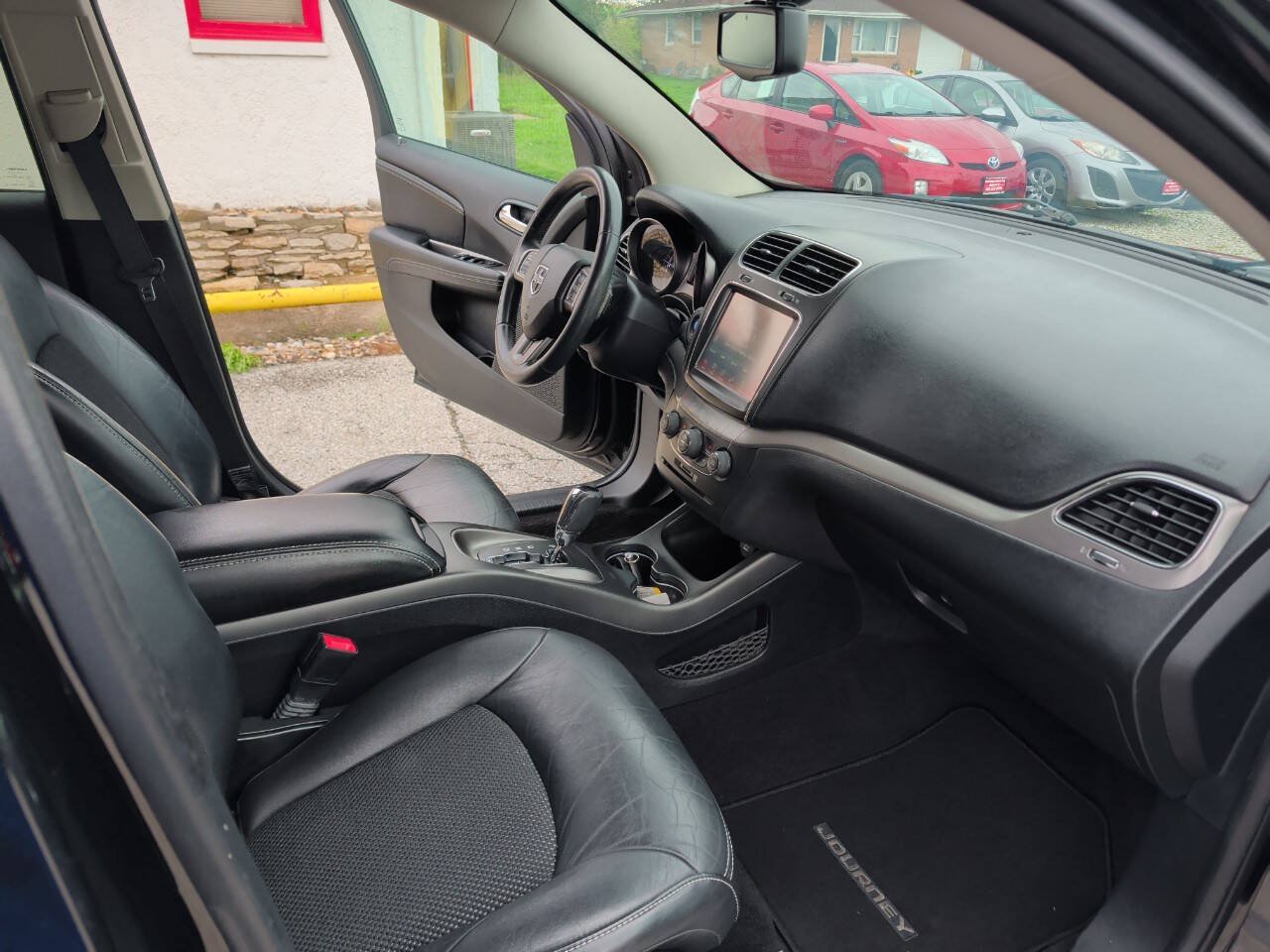 Used 2014 Dodge Journey Crossroad w/ Flexible Seating Group AWD/4WD image 28