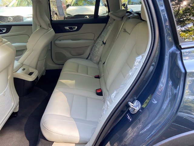 New 2026 Volvo V60 B5 Cross Country Plus w/ Climate Package AWD/4WD image 14