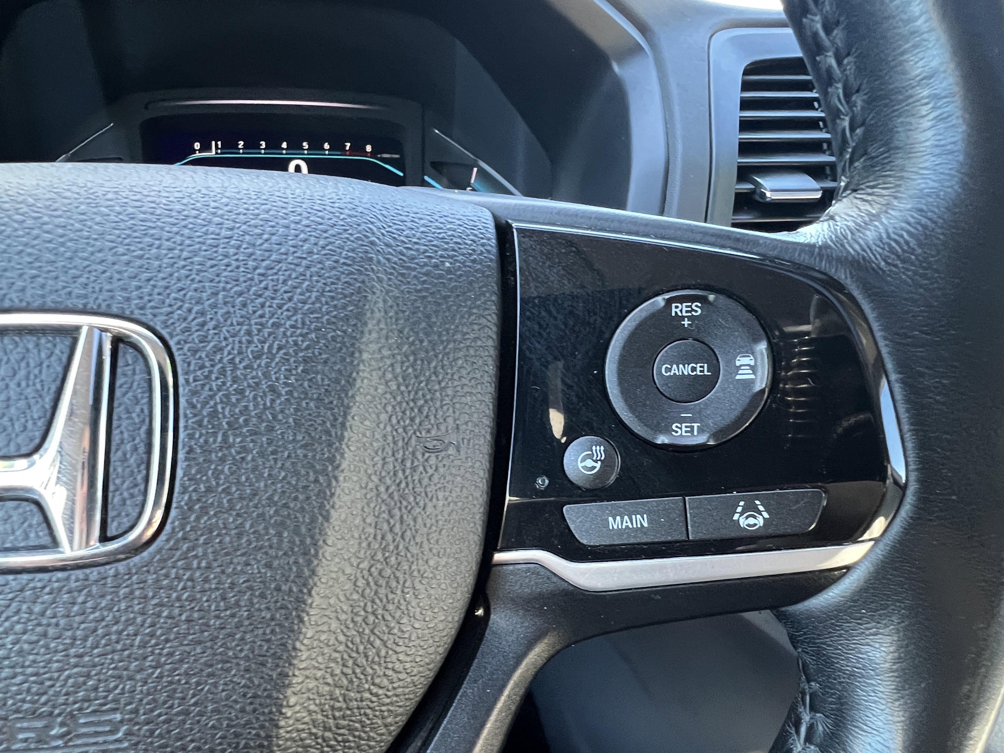 Used 2018 Honda Odyssey Elite image 36