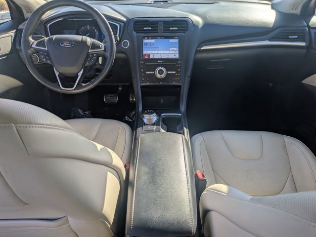 Used 2017 Ford Fusion Titanium image 16