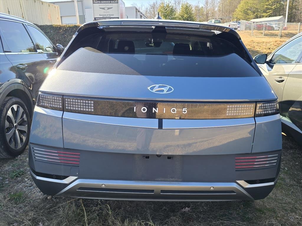 Used 2024 Hyundai Ioniq 5 SEL image 4