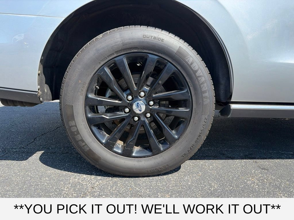 Used 2019 Ford Expedition Limited w/ Driver Assistance Package RWD image 7